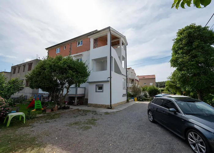 דירה With Parking Space Palit, Rab - 22676 ראב