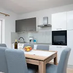 With Parking Space Palit, Rab - 22676 Apartamento