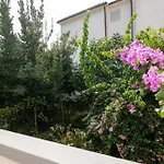 With Parking Space Palit, Rab - 22676 아파트