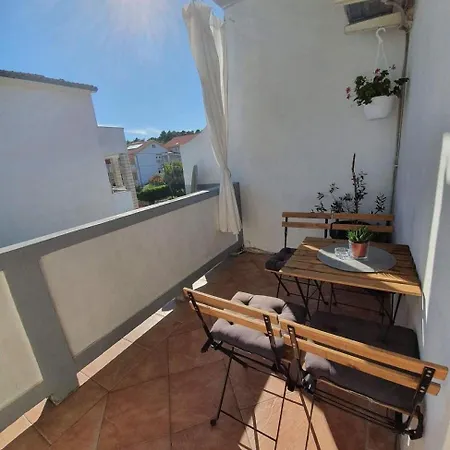 With A Parking Space Palit, Rab - 22676 Apartment