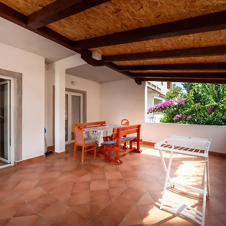 With Parking Space Palit, Rab - 22676 Apartment Rab Town