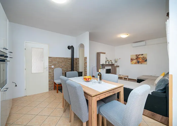 With Parking Space Palit, Rab - 22676 Apartament