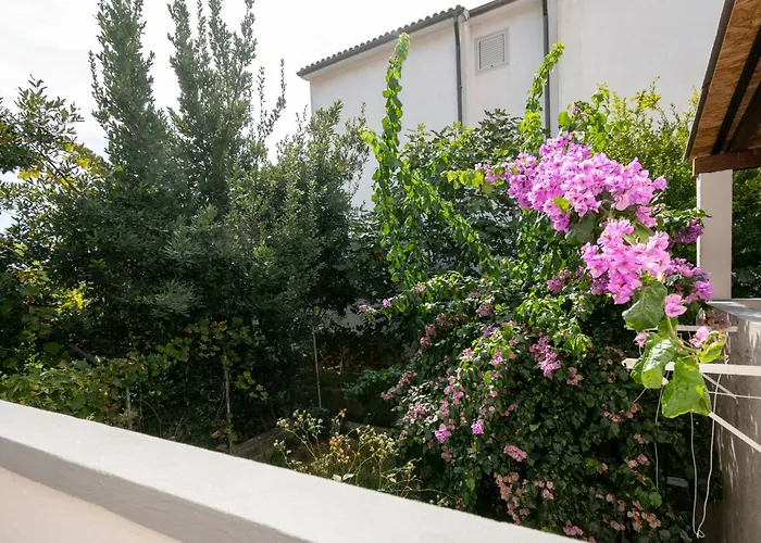 With Parking Space Palit, Rab - 22676 Apartament