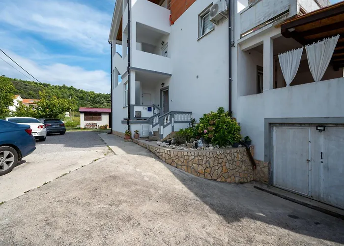 With Parking Space Palit, Rab - 22676 Apartament